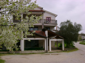 Guest House Robi